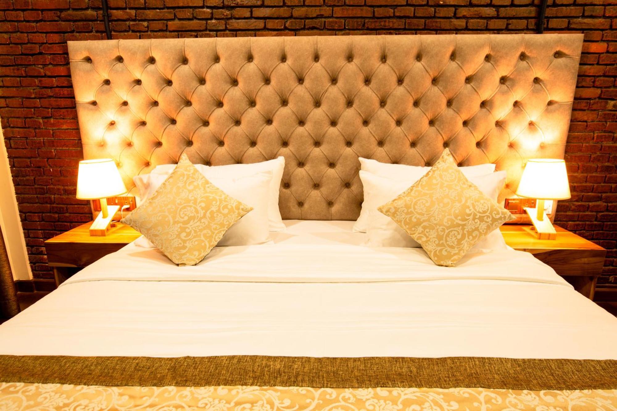 Manthra Leisure Hotell Kandy Eksteriør bilde