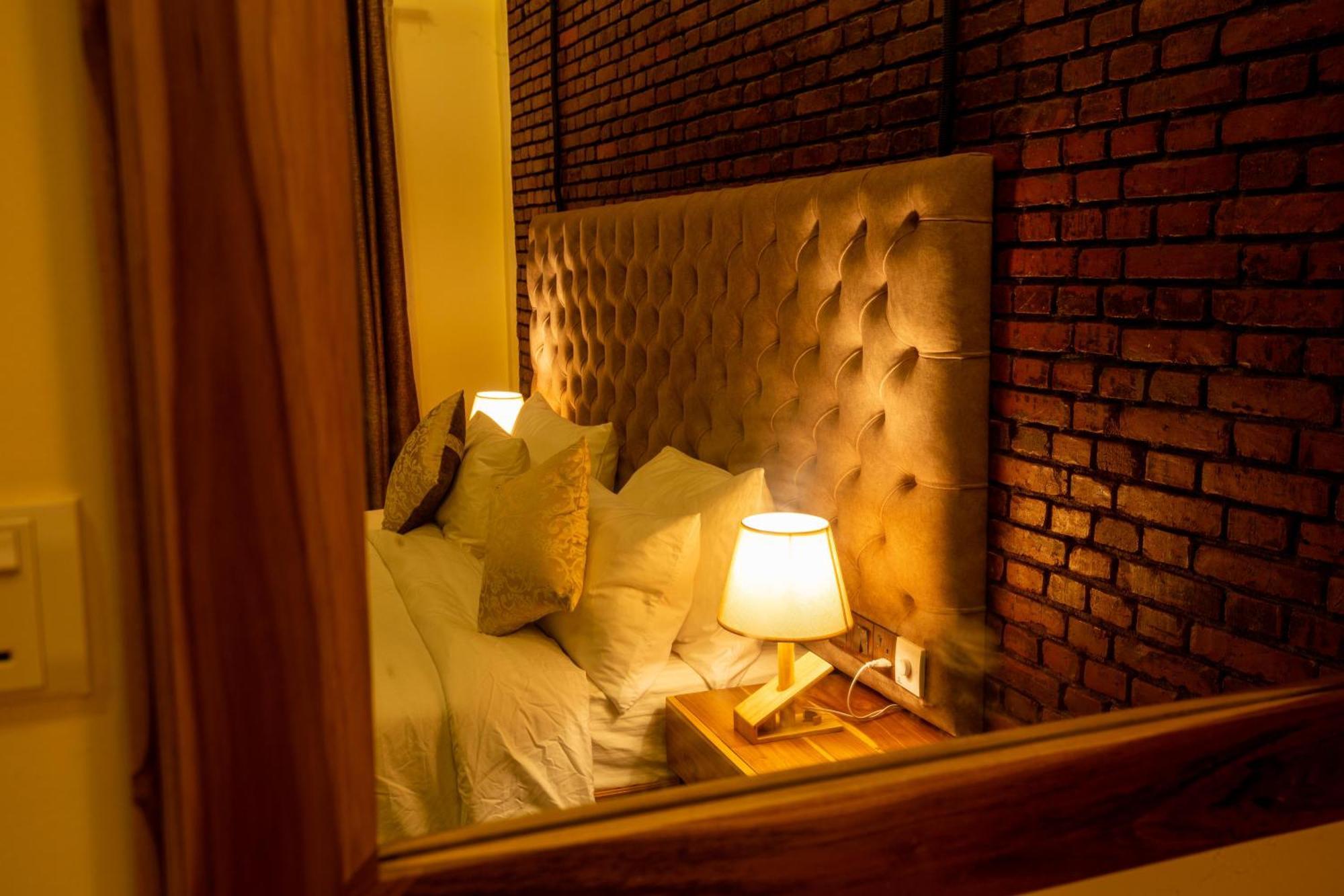 Manthra Leisure Hotell Kandy Eksteriør bilde