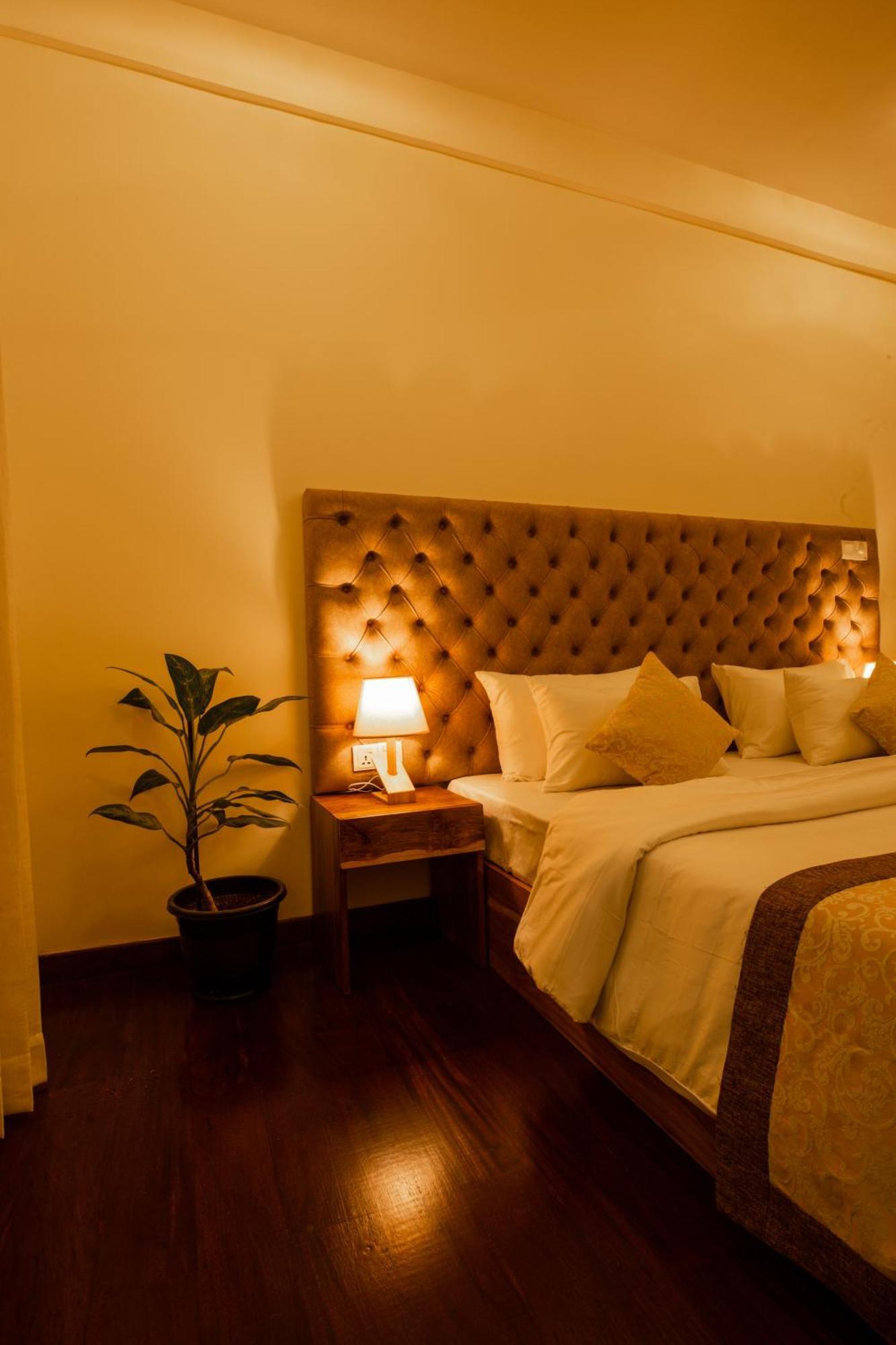 Manthra Leisure Hotell Kandy Eksteriør bilde